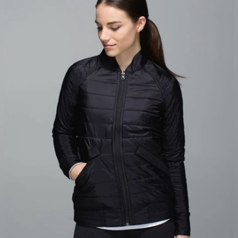 LULULEMON “Bomb Bomber” Reversible Jacket Size 4